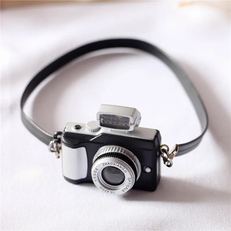 1Pc Dollhouse Miniature Digital SLR Camera Dolls House Decoration Accessory Home Decore Home Decor Decorations for Home